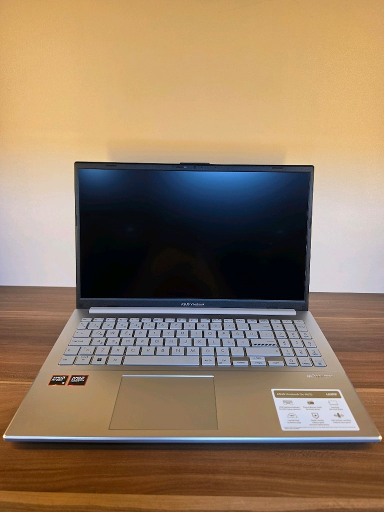 Asus Ofis Laptop Kusursuz 3 haftalık Asus Vivobook - 2