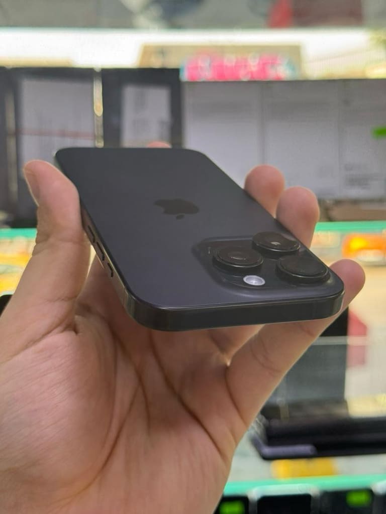 12 AY KULLANIM İPHONE 16 PRO 256GB - 2