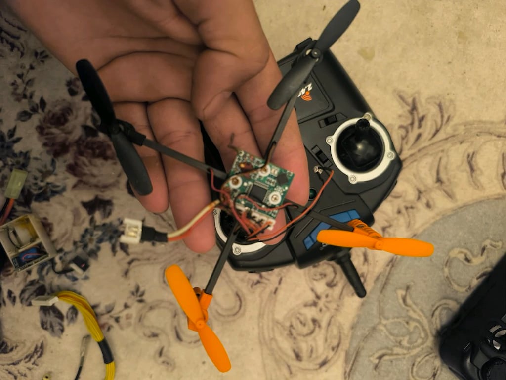 dron - 8