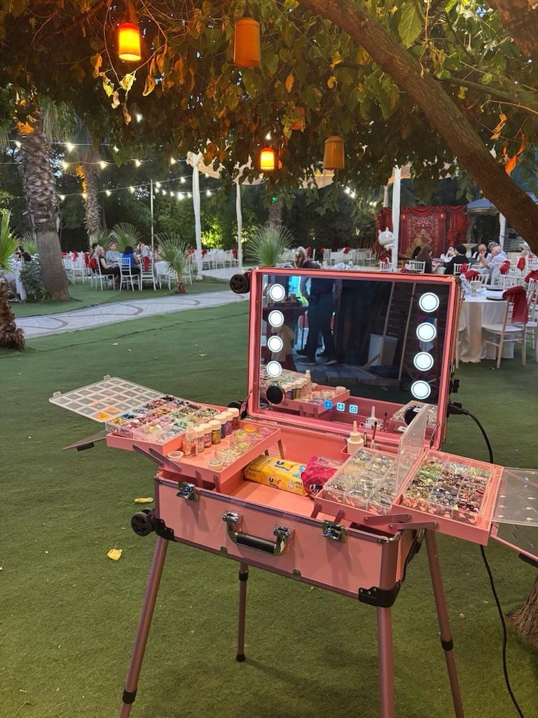 makyaj Glitter standı valiZ - 4