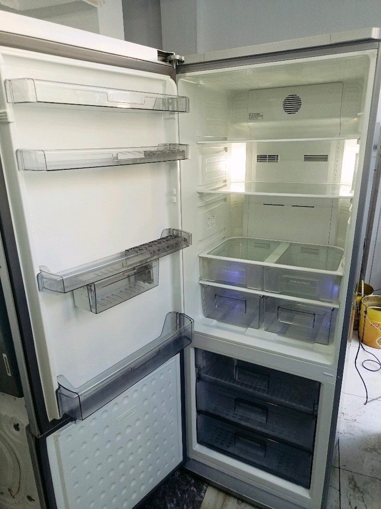 20.000 TL Etkin 20.000 TL Etkin Arçelik Beyaz cam seri 475 litre no fr - 2