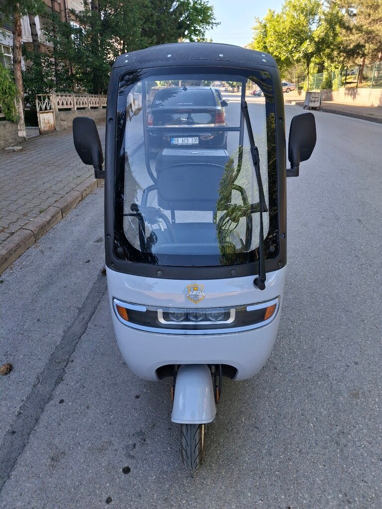 700 KMDE 2024 MODEL KASIM CIKIS SIFIR AYARNDA KABİNLİ ELEKTRİKLİ MOTOR - 3