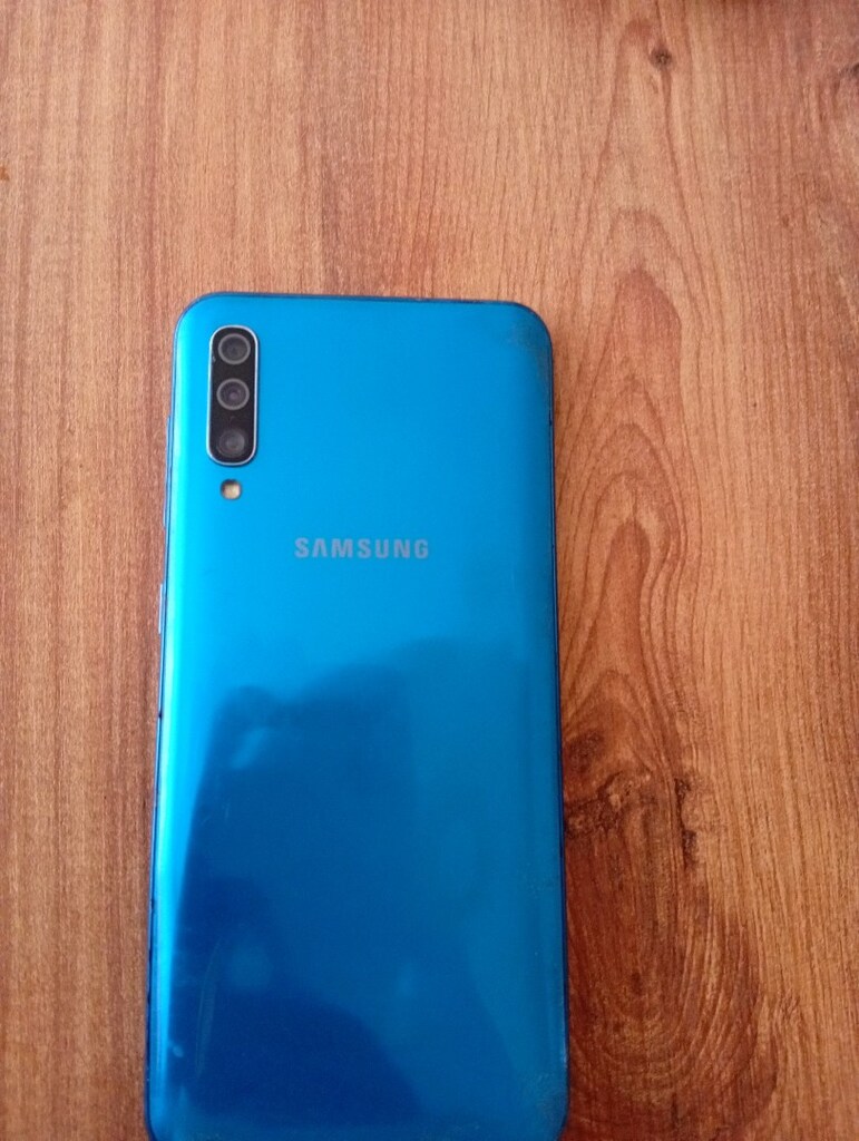 Samsung a50 64 gb 6 ram - 2