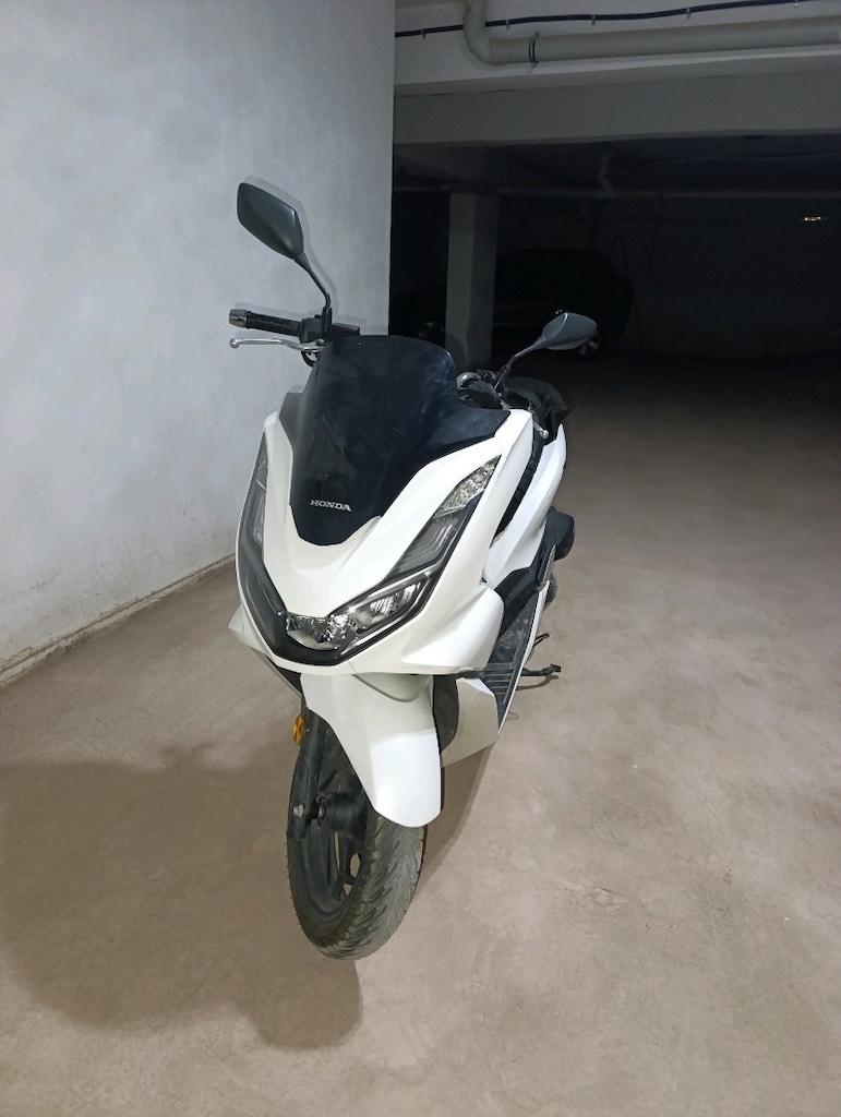 SAHİBİNDEN ÇOK TEMİZ - EKSTRALİ 2024 MODEL HONDA PCX 125 (WW125A) - 4
