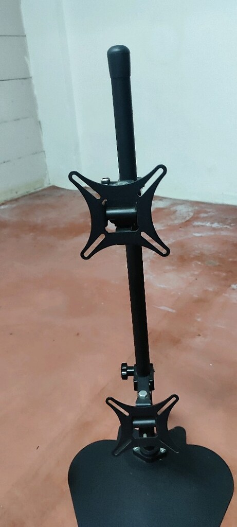 Dikey çiftli monitör stand