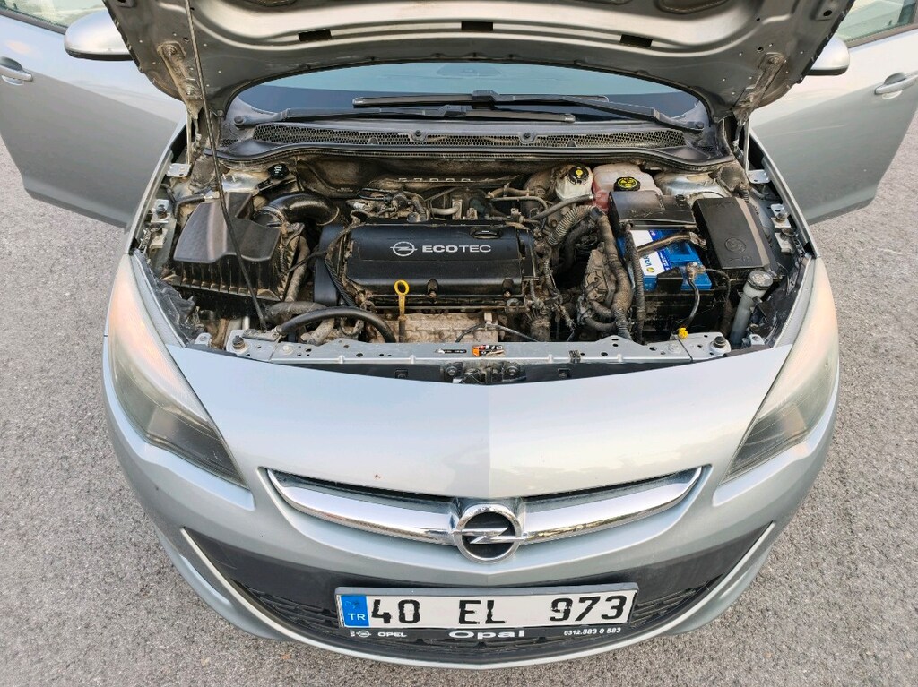 İlk Sahibinden Boyasız 2013 Model Opel Astra J 1.6 178.000 Km'de - 10