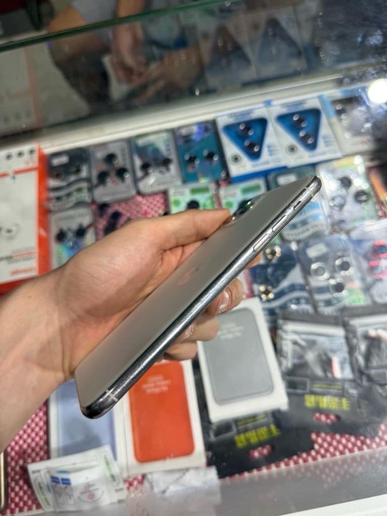 İphone 11 Pro Max - 4