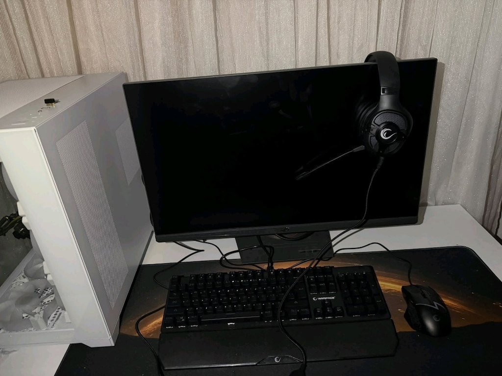 Oyuncu pc komple setup - 2