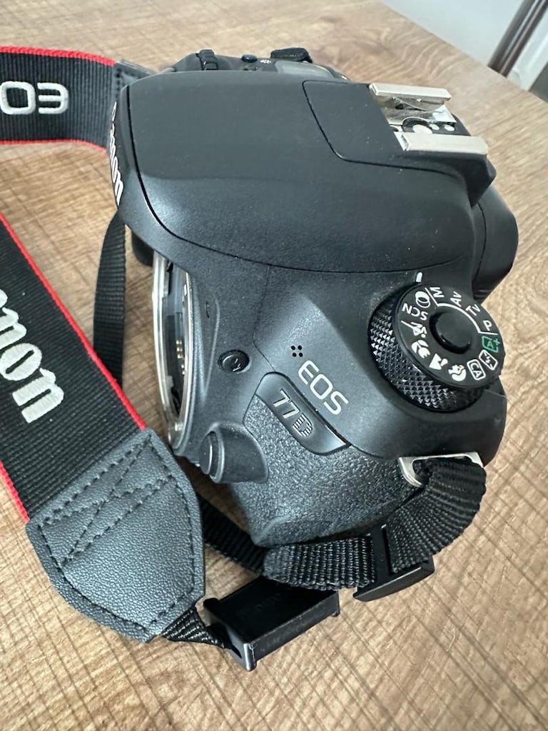 Canon EOS 77D + 3 lens tüm takım - 9