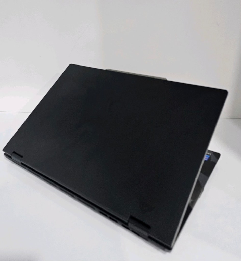 MSİ RTX 5060 İ7 13.NESİL 32 RAMLİ GARANTİLİ OYUN ÇİZİM LAPTOPU - 5