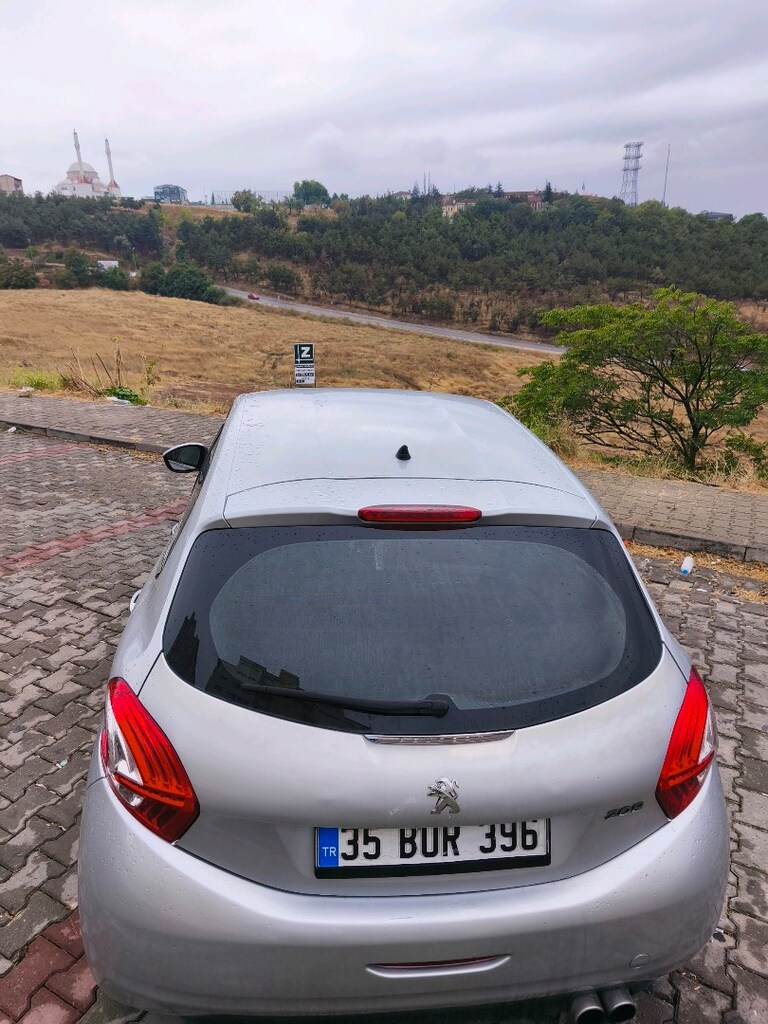 Peugeot 208 2012 tek değişenli - 6