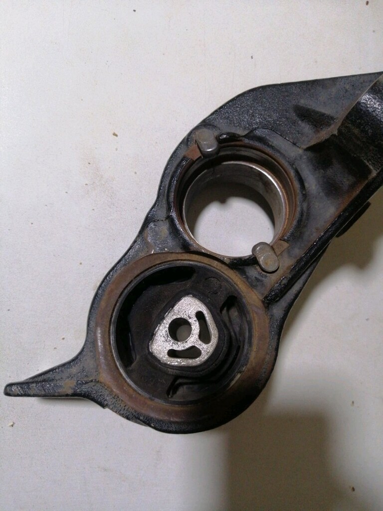 PEUGEOT 307-2006-2008 ALT SANZİMAN KULAGİ -TAKOZU - 2