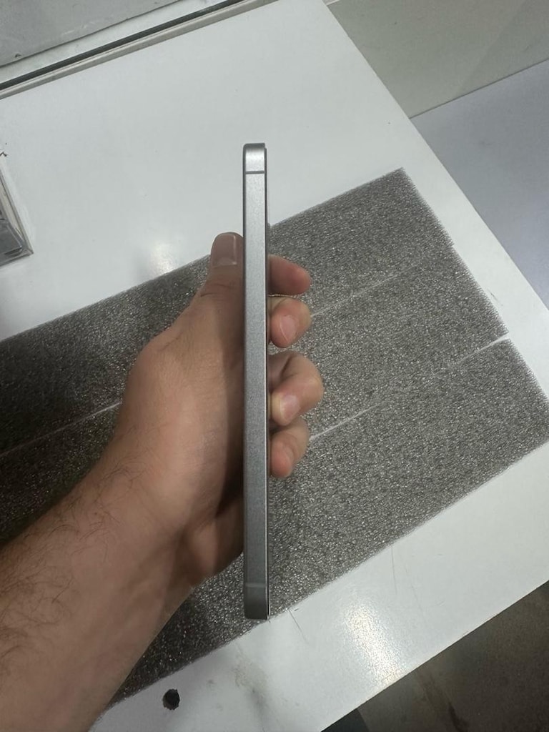 Samsung S25 Fe 256 GB 6 Aylık kusursuz - 6