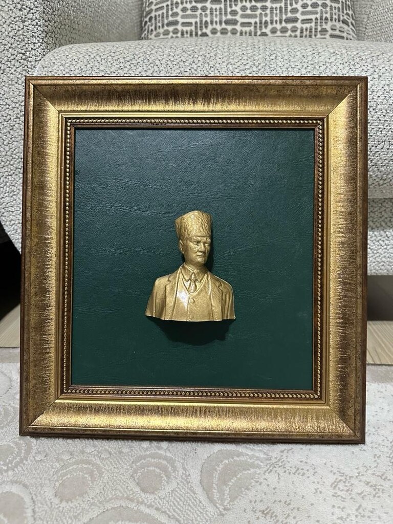 24*24 Hediyelik Atatürk Büstü - 3