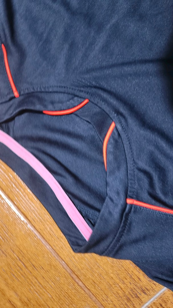 Kinetix likralı tshirt.. Bir koltuk ucundan diğer koltuk ucuna yanlama - 3