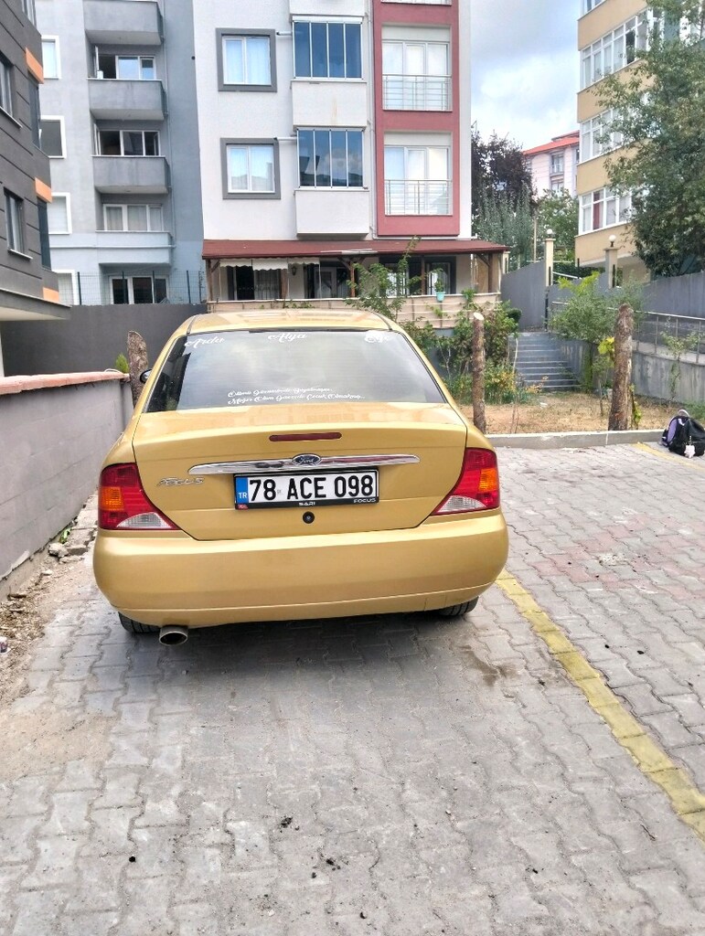 200 Model Focus - 2