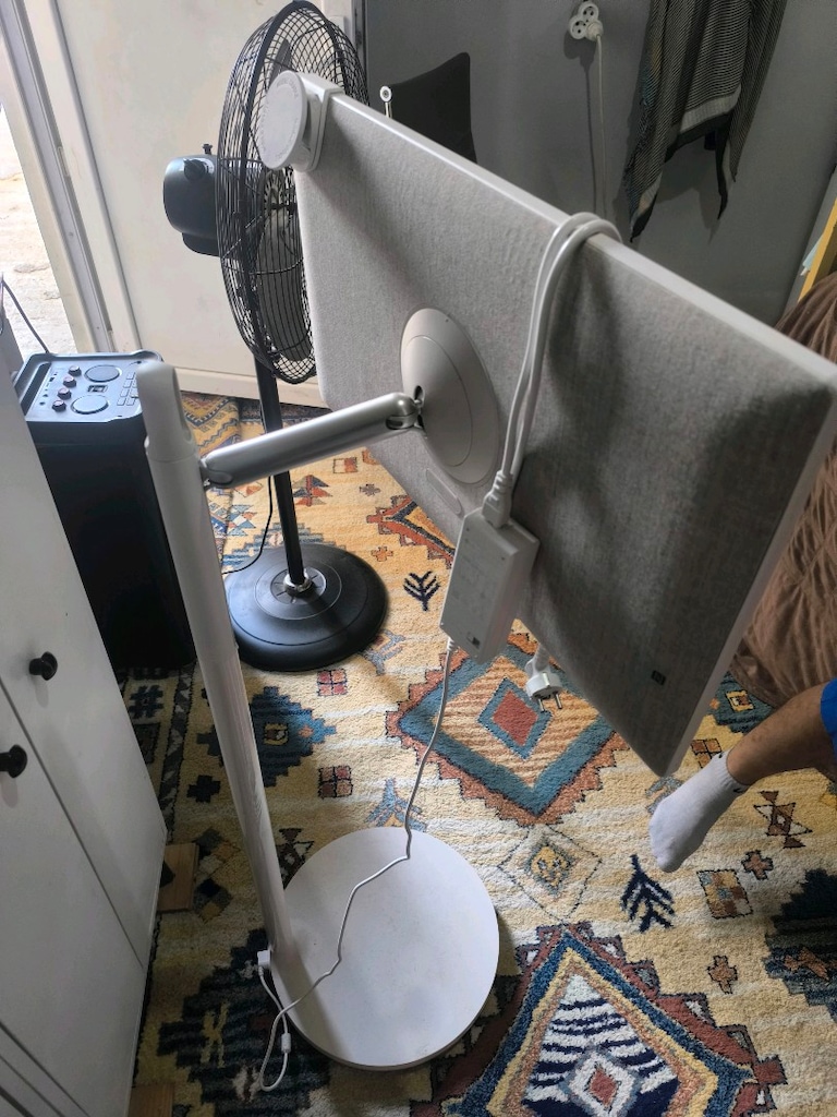 LG TV - 4
