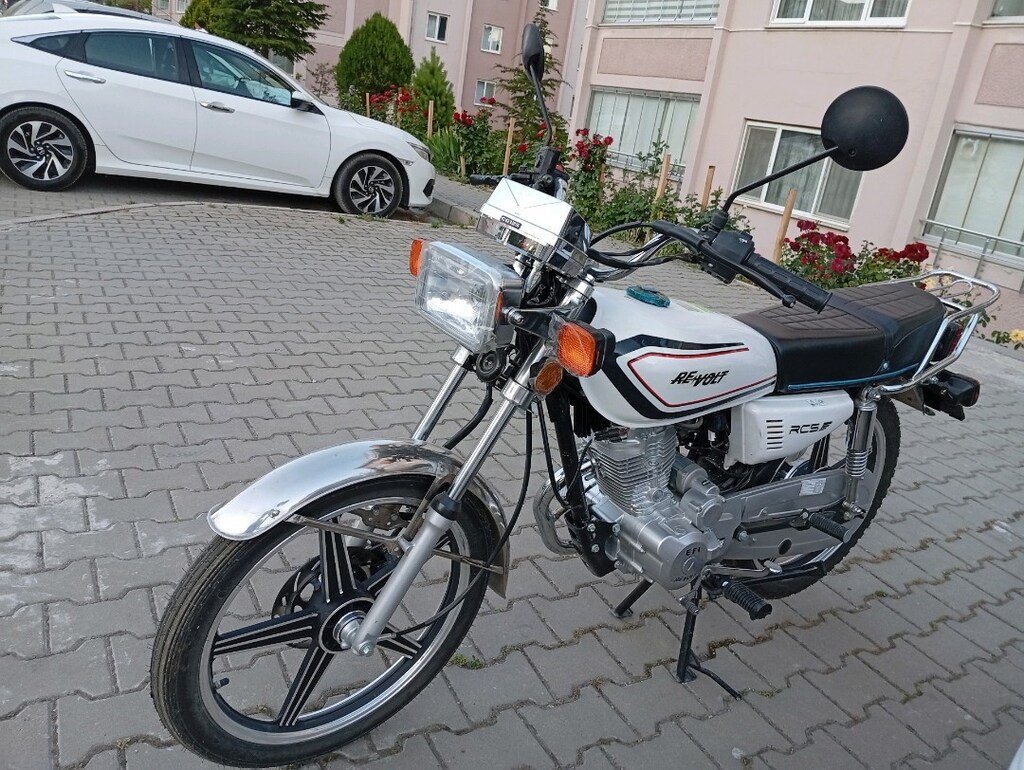 Tertemiz sıfır ayarında motorsiklet - 4