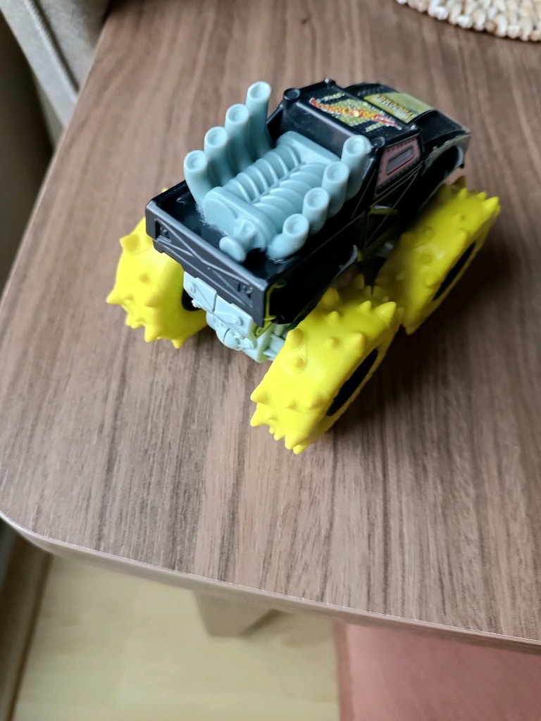 HOT WHEELS Monster Trucks Ragin Cage'n Çek Bırak Dev Teker Araba - 4