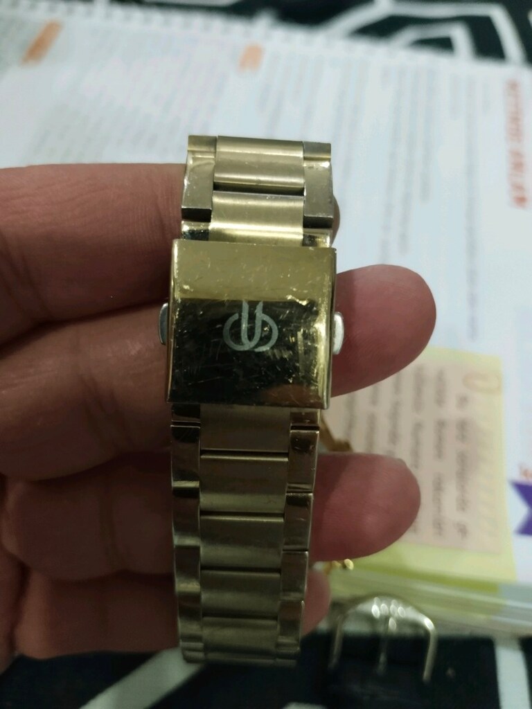 Bigotti Milano Bayan saat - 4