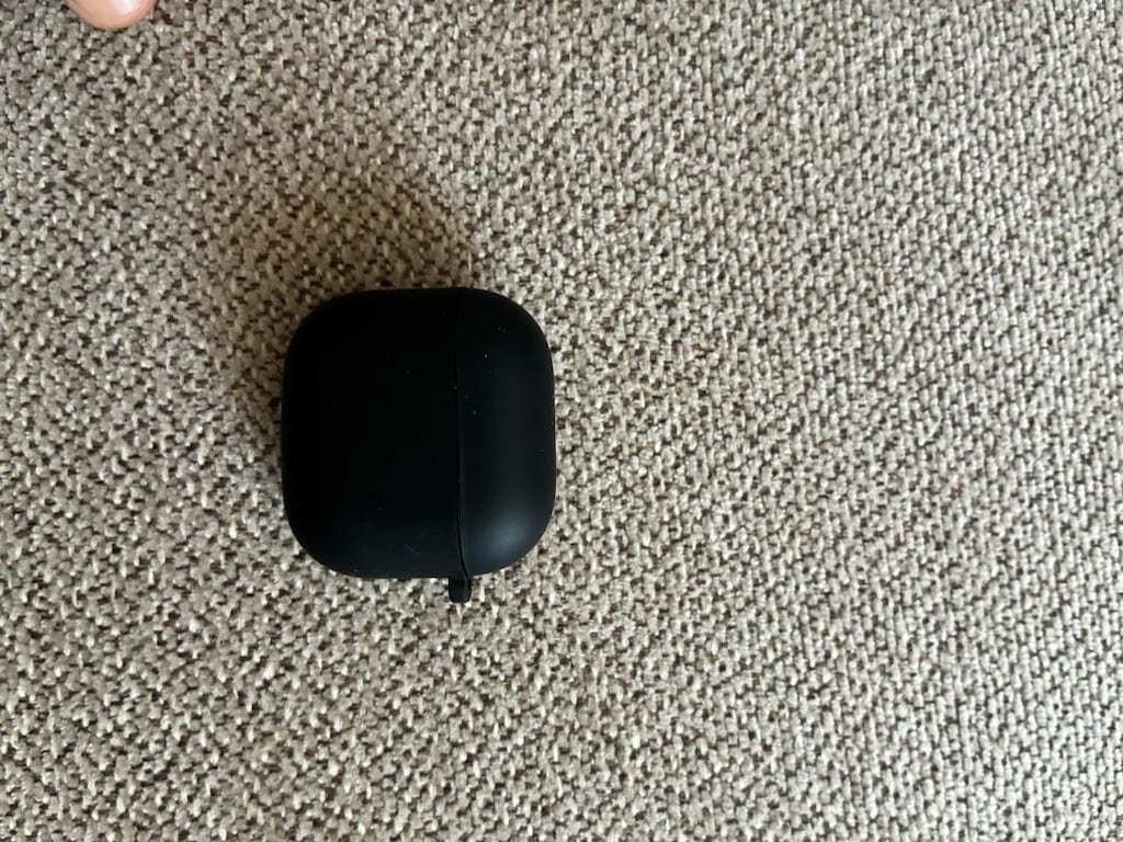 airpods 4 - 3