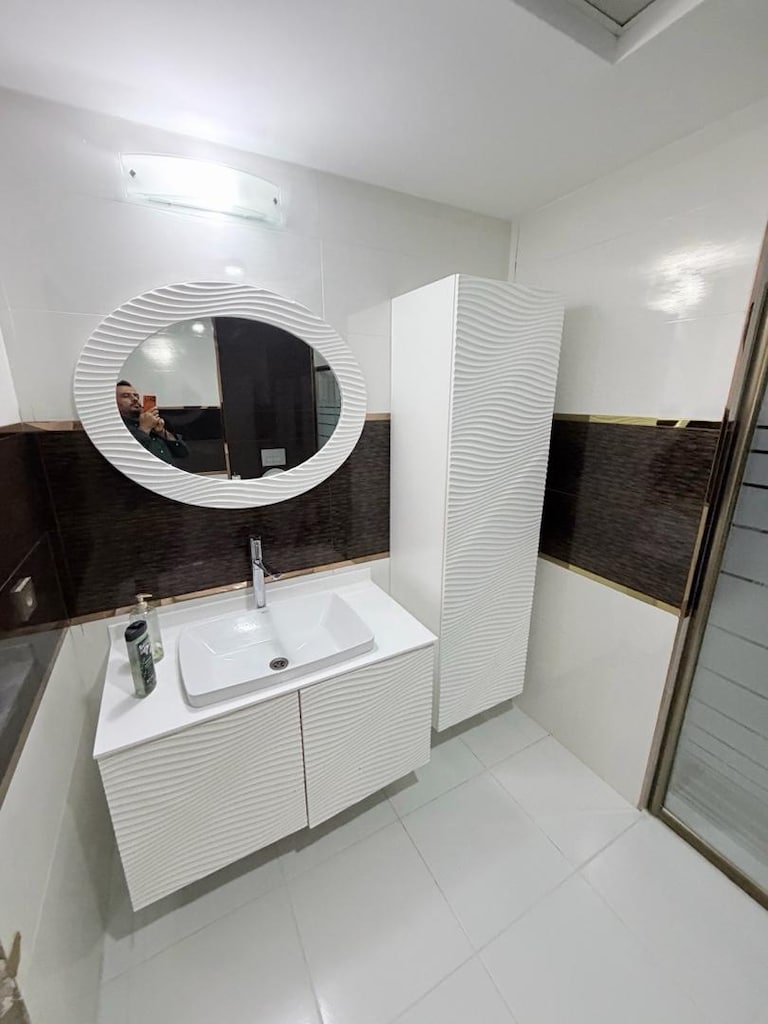 BANYO DOLABI TAKIMI - 2