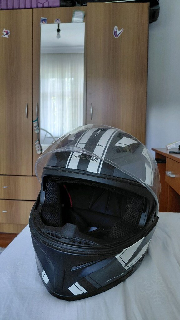 Açılır Kapanır Tam Kask - 2