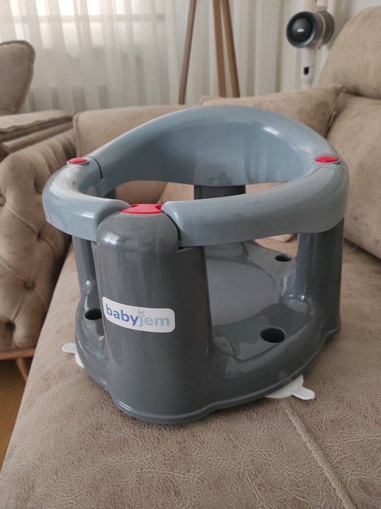babybjön mama sandalyesi birkaç kez kullanıldı
