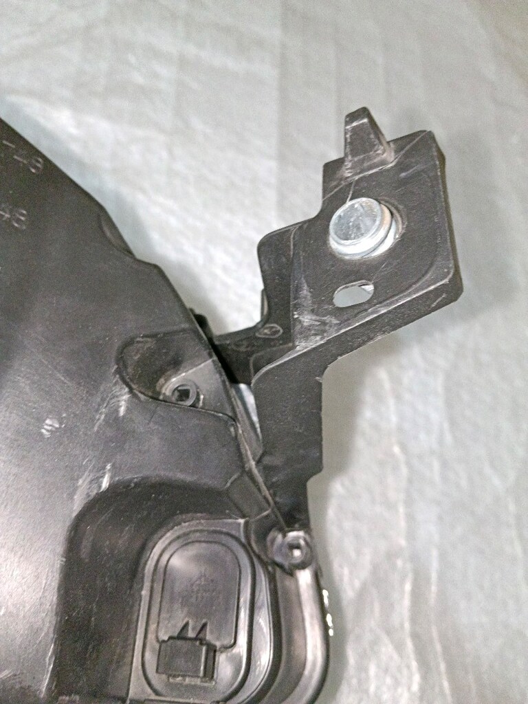 Fiat Linea sol ön far orjinal temiz sökme far resimlerde gözüktüğü gib - 10