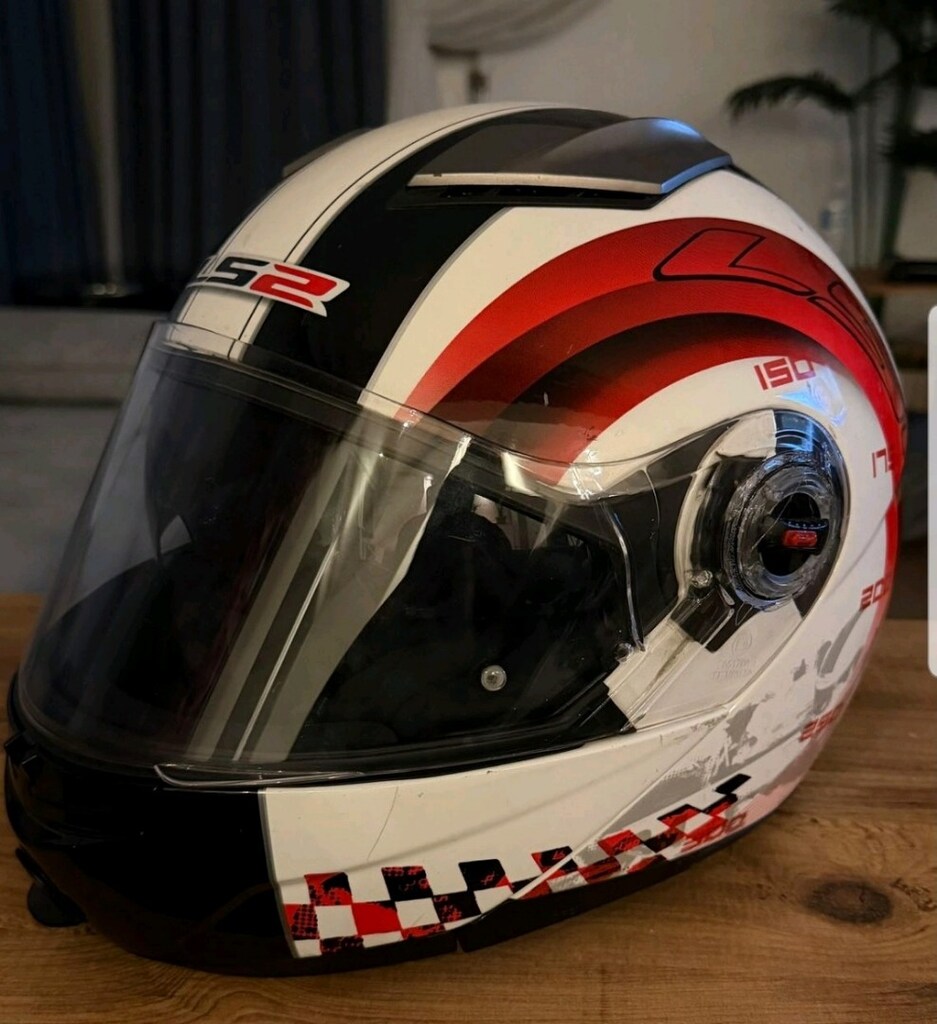 ls2 kask - 2