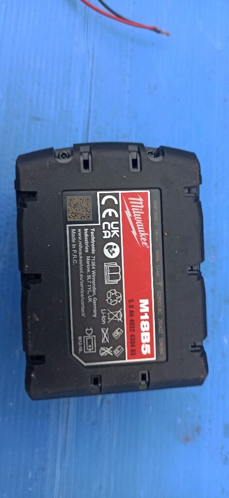 Milwaukee M18B5 Orijinal Batarya 18 v 5 Ah - 4