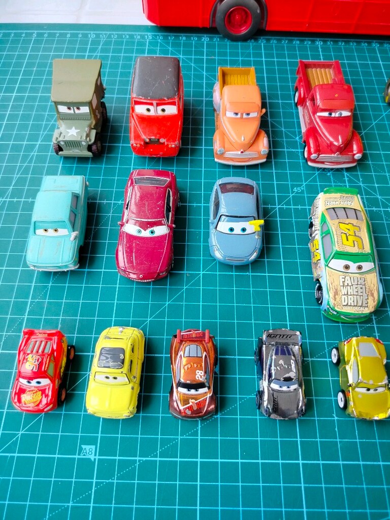 pixar cars - 3