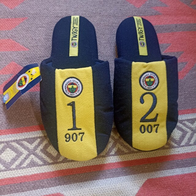 Fenerbahçe lisanslı 100.yıl taraftar terliği ( FİYAT İNDİ)