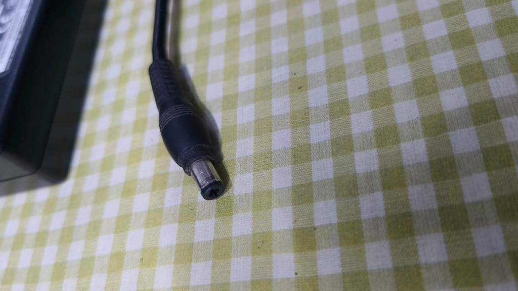 Orijinal Toshiba Laptop Adaptörü 15V 6A (PA-1900-22) – Sorunsuz - 4