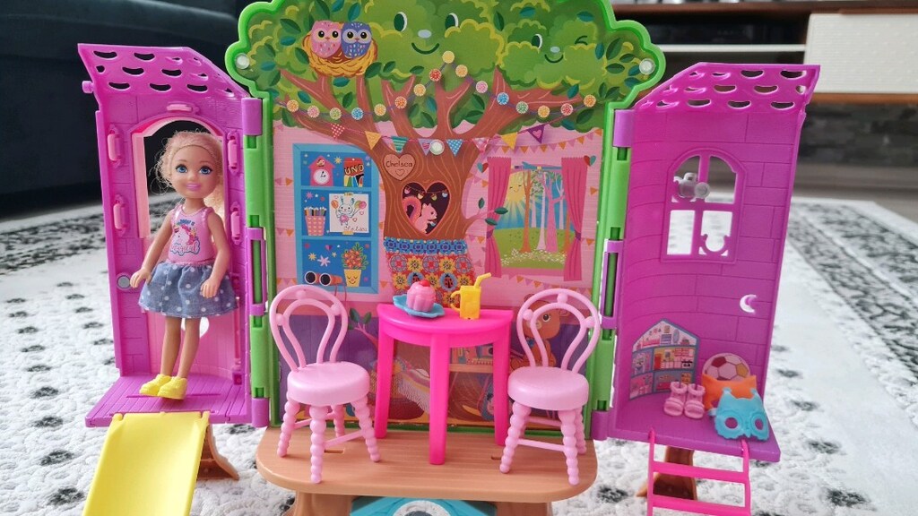BARBİE Chelsea Ağaç Evi - 2