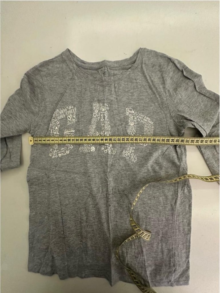 gap tshirt - 4