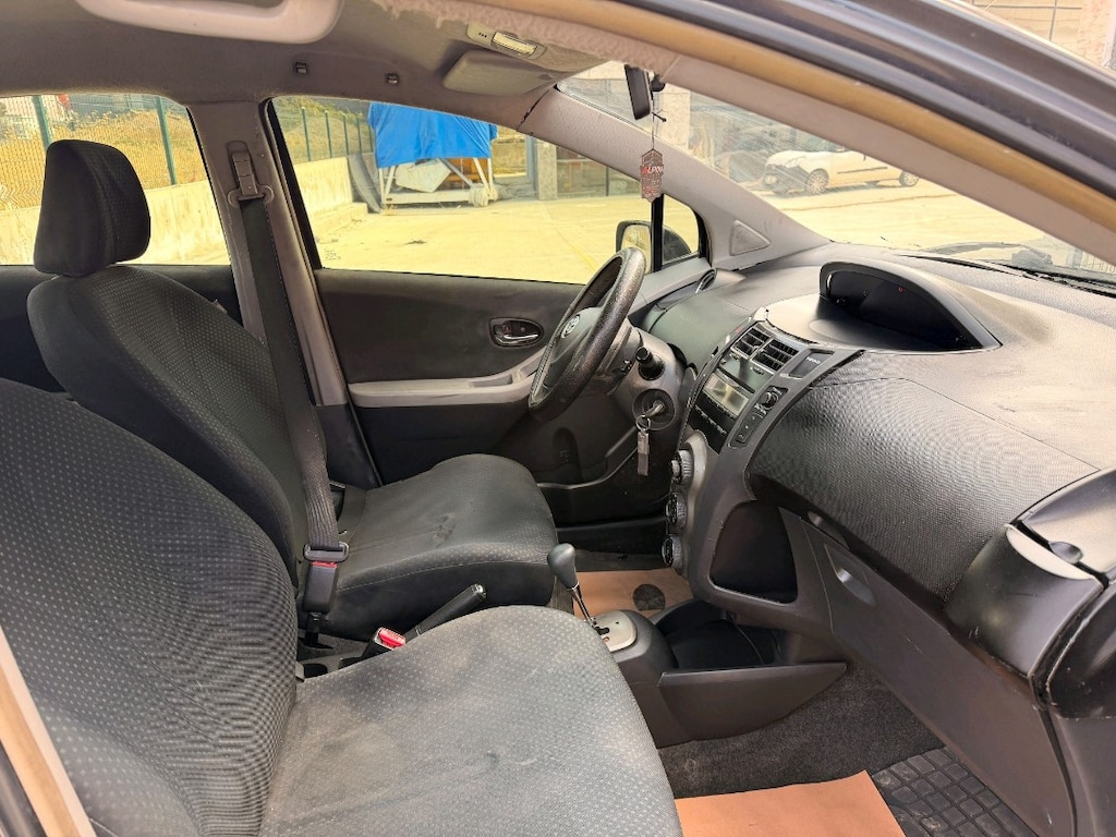 acil sahibinden toyota yaris - 10