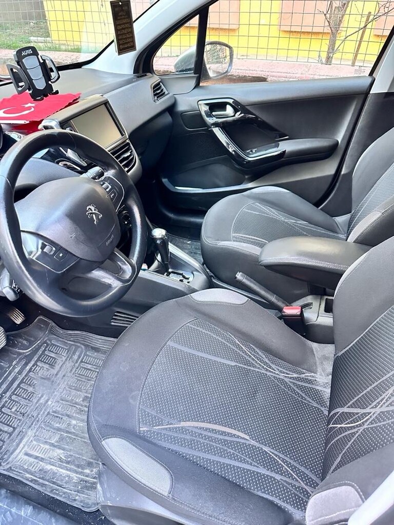 pewgeot 208 1.6 vti active 2012 otomatik - 6