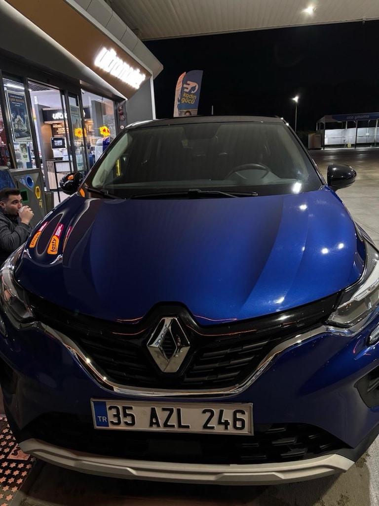 RENAULT CAPTUR 2021 - 4