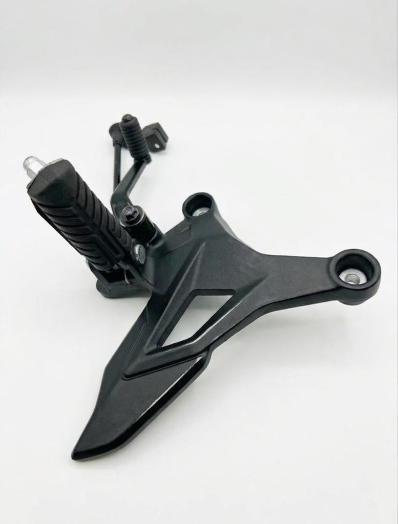 Cf Moto SR 250 Sol Ön Ayaklık Basamak Braketi Orijinal - 2