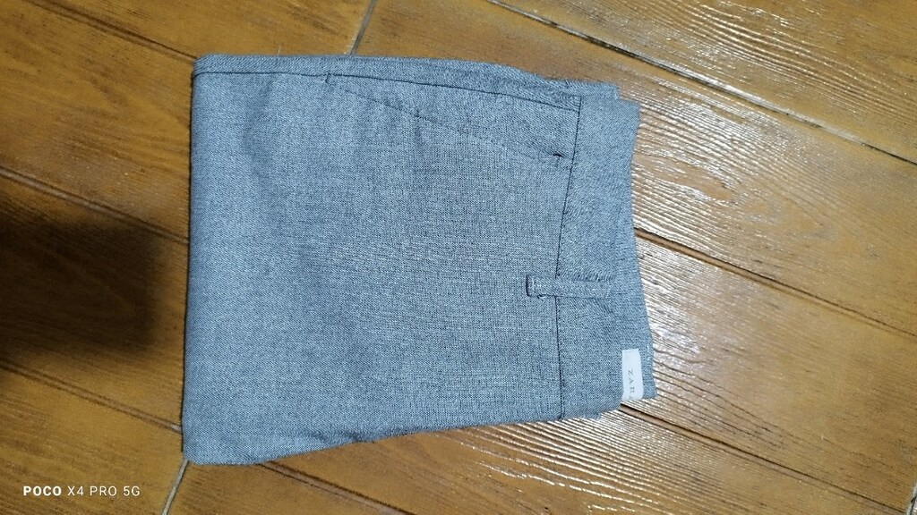#Zara harika pantolon.Piyasası çok pahalı markadır Eni çekilince 42 - 5