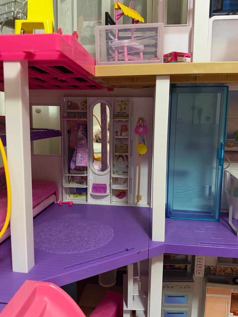 Barbie Dream House - 5