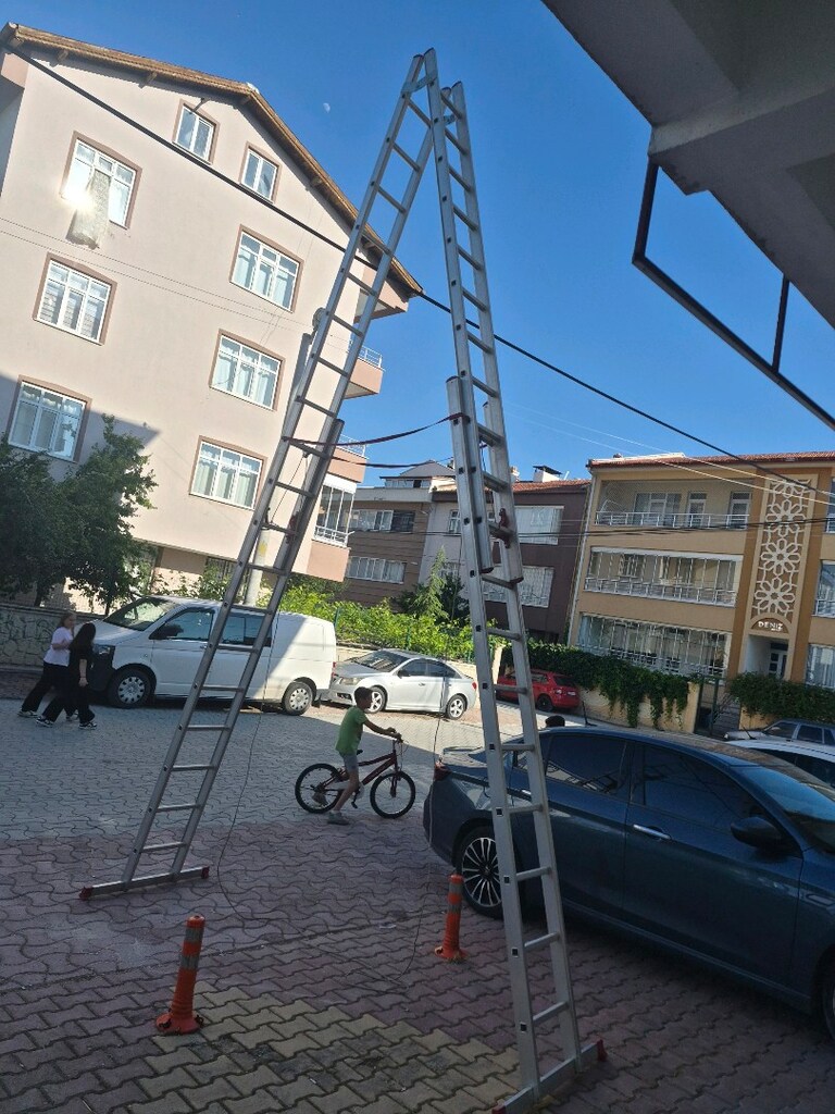 aliminyum sürgülü 4 kademeli ipli merdiven ikinci el sıfır ayarında - 13