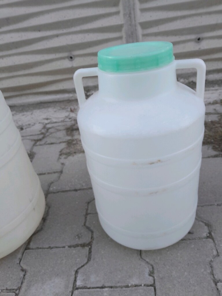 ÇEŞİTLİ PLASTİK BIDONLAR - 5