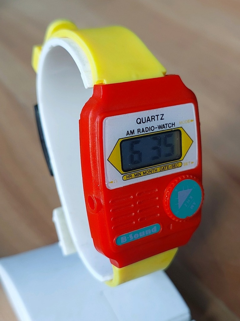 Efsane Quartz Radyolu Dijital Saat - 4