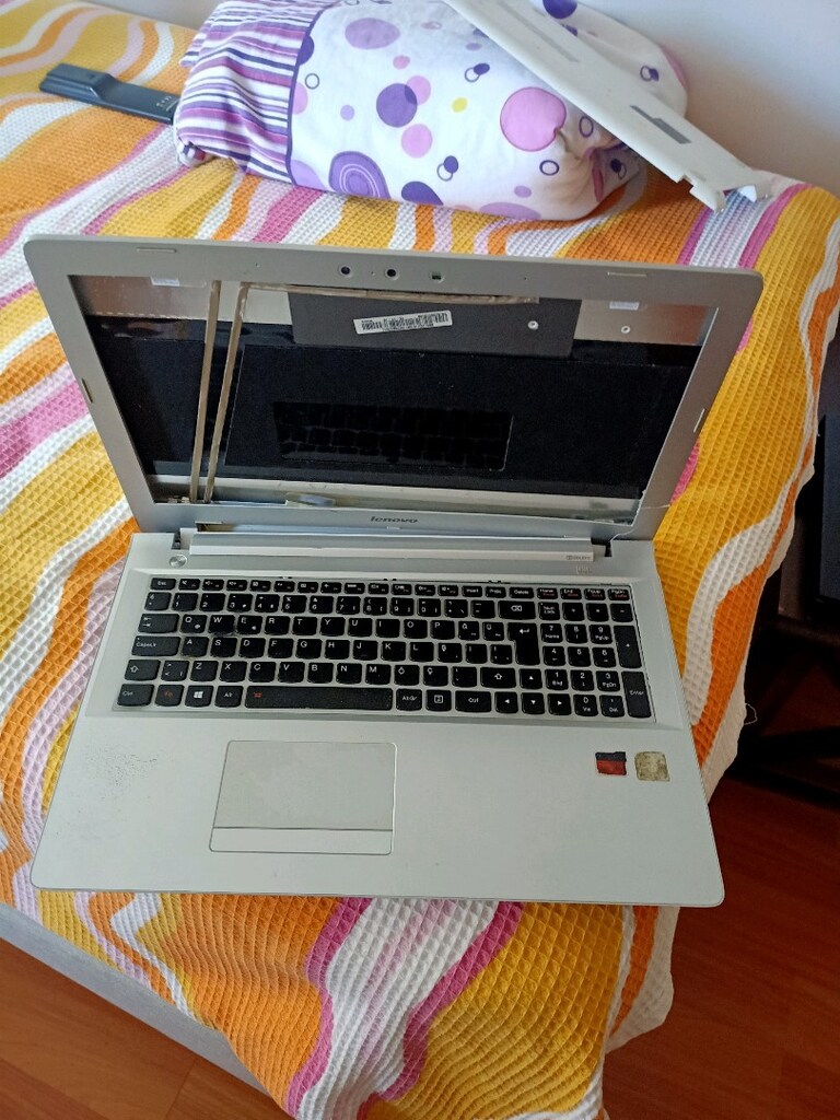 Lenovo i5/6Nesil anakart sağlam kasa kırık - 5