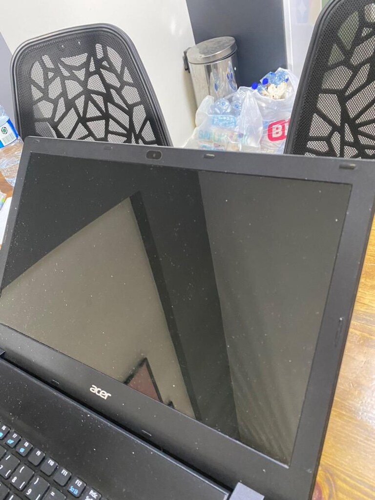 Acer Aspire F5 Laptop - 5
