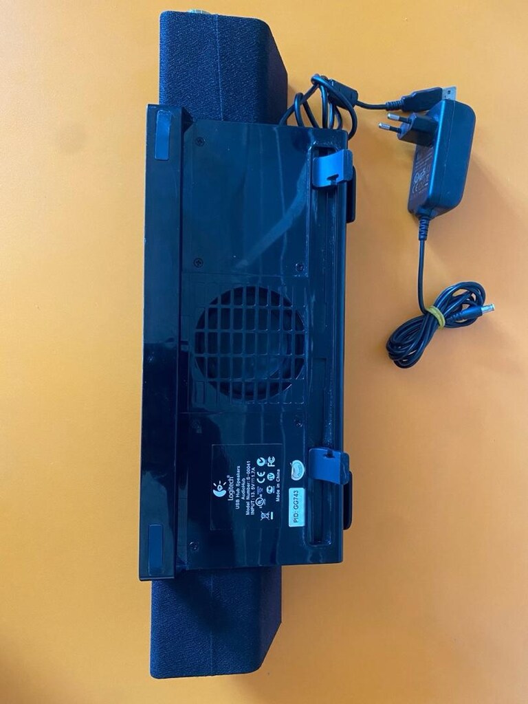 Logitech AudioHub 2.1 Subwooferlı 3 Port USB Hub Hoparlör - 10