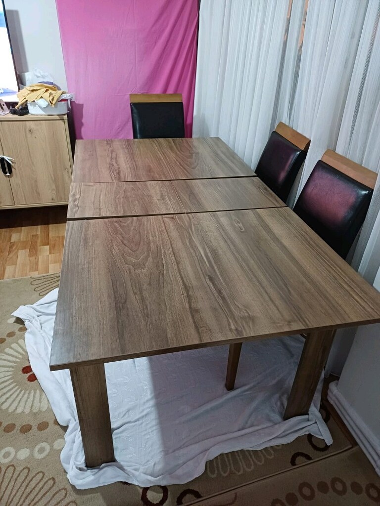 6sandalyeli ve yemek masası - 2