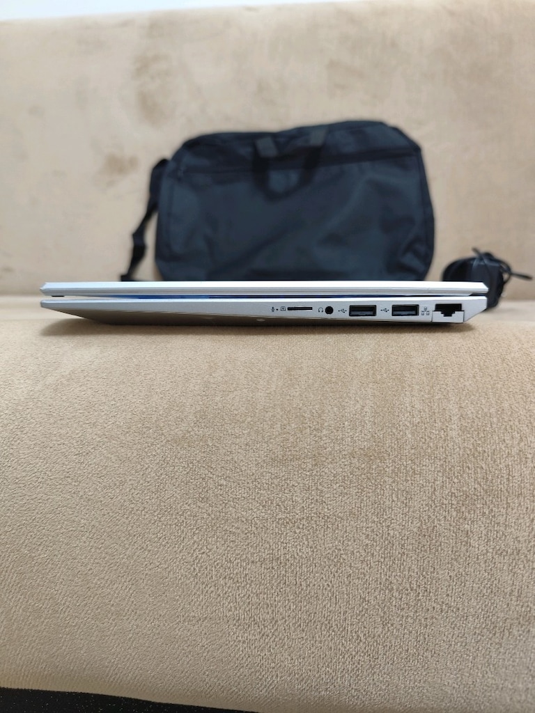 4 Saat Batarya Pil+ İ5 6.Nesil + 8 GB + 256 GB M2 SSD - 7
